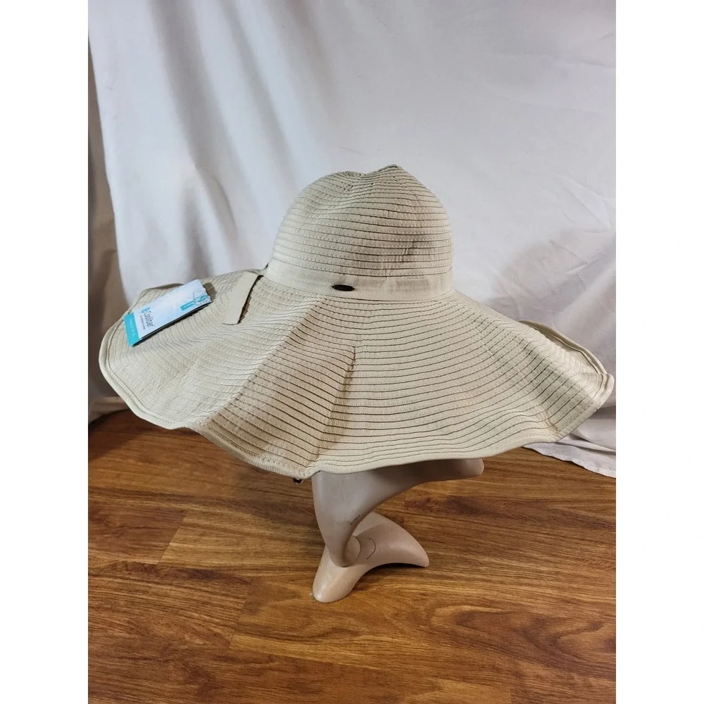 NEW Coolibar UPF 50 SPF UV Travel Foldable Shelby Shapeable Poolside Hat Shade